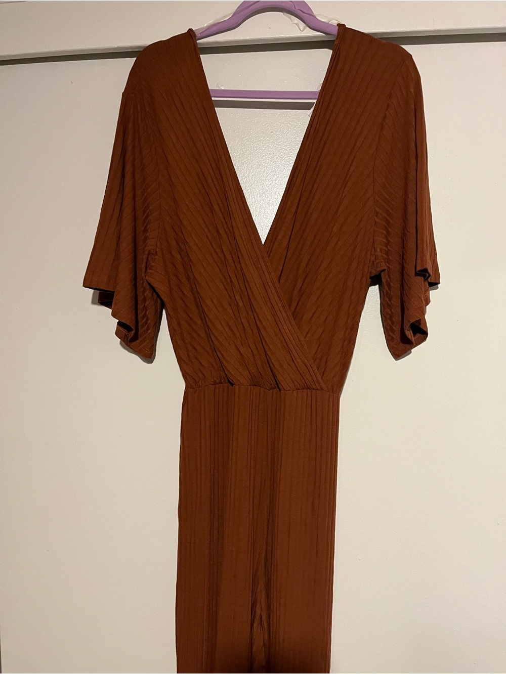 Rust Ribbed V-Neck Wide-Leg Jumpsuit - Picture 3 of 6